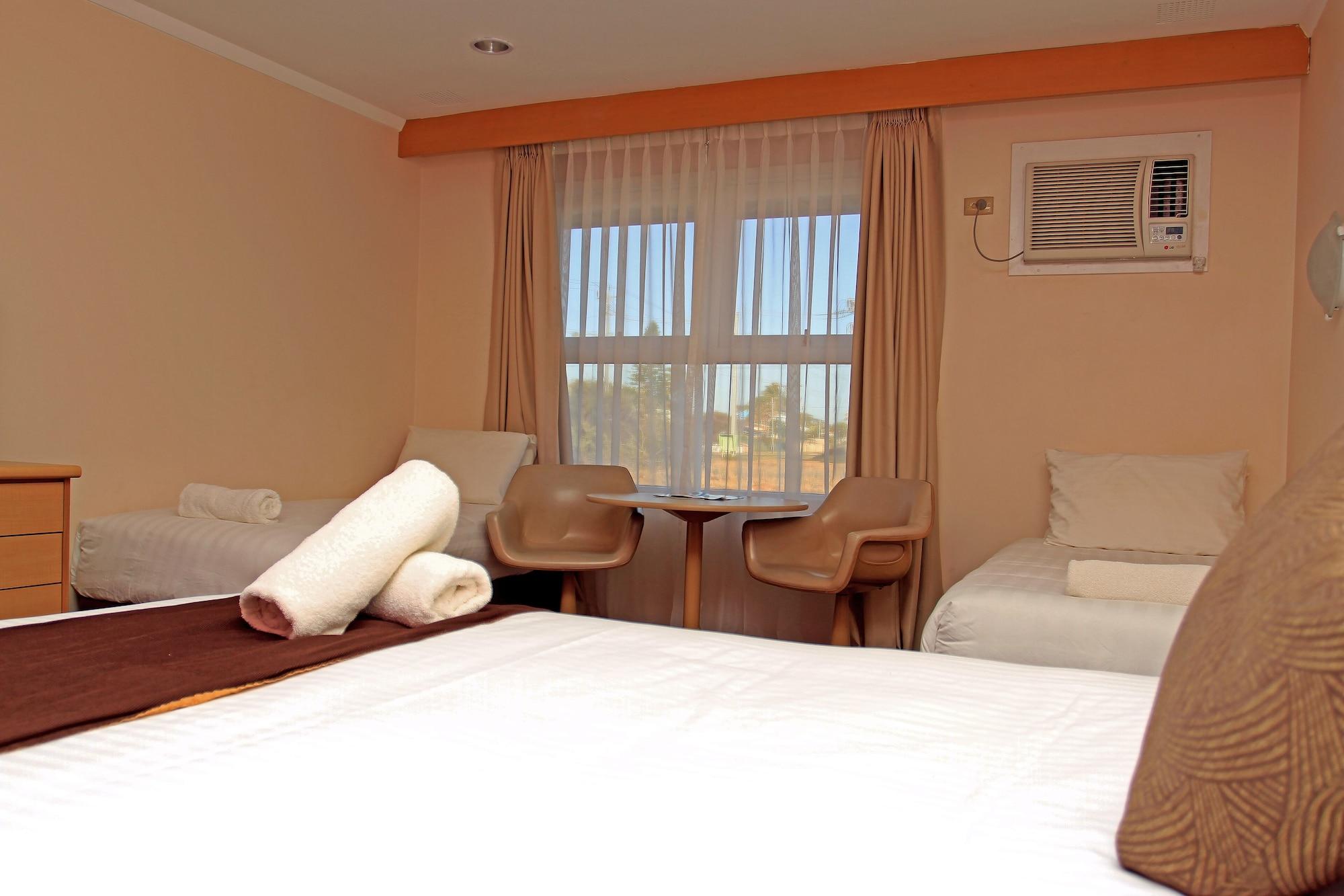 Hospitality Carnarvon, Surestay Collection By Best Western Luaran gambar